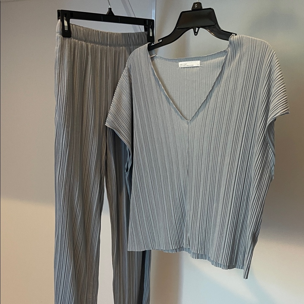 OAK + FORT Gray Ribbed Sleepwear Set